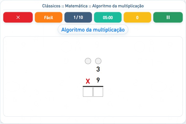Captura de uma partida de Algoritmo da multiplicação, com as áreas numeradas e explicadas a seguir.